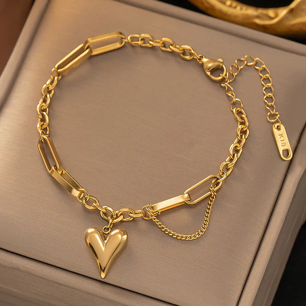 Heart Charm Bracelet Anti Tarnish