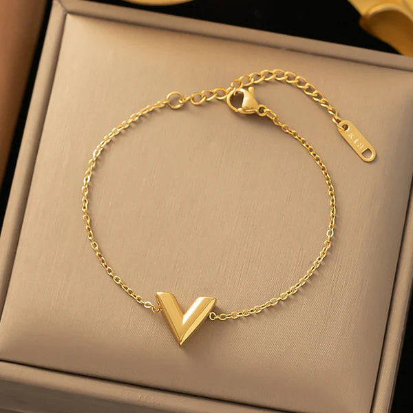 Victory Bracelet Anti Tarnish