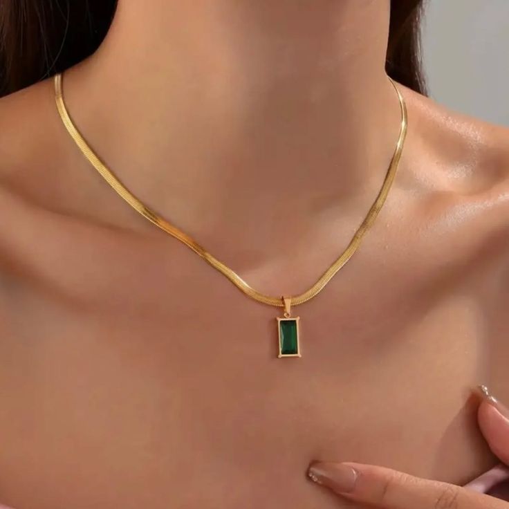 Luxe Green Emerald Necklace Stainless Steel Anti Tarnish