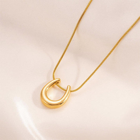 Horseshoe Pendant Necklace Anti Tarnish
