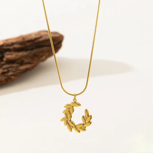 Laurel Leaf Pendant Necklace Anti Tarnish