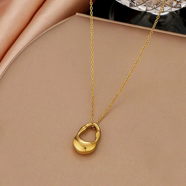 Golden Pebble Loop Necklace Stainless Steel and Anti Tarnish