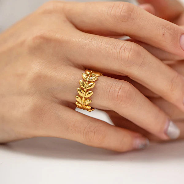 Golden Laurel Wrap Ring