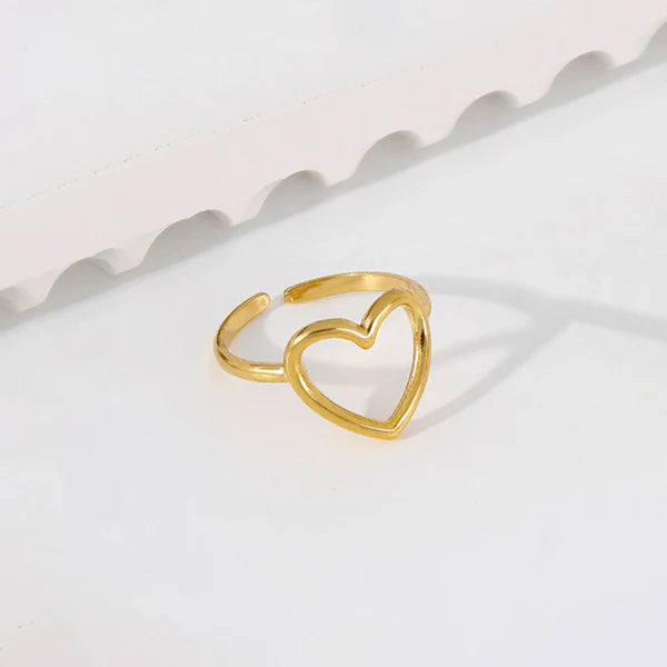 Golden Heart Outline Ring