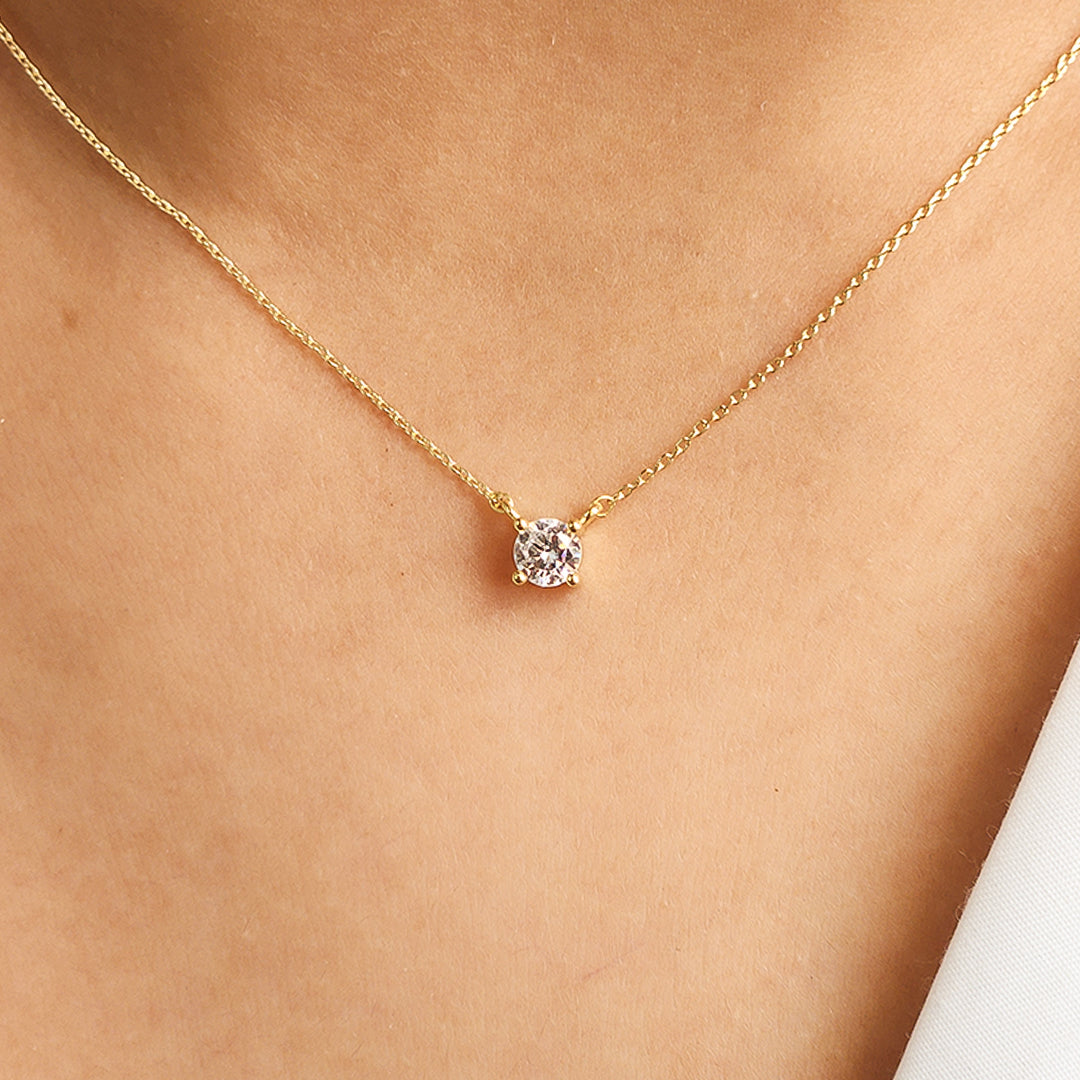 Dainty Diamond Necklace